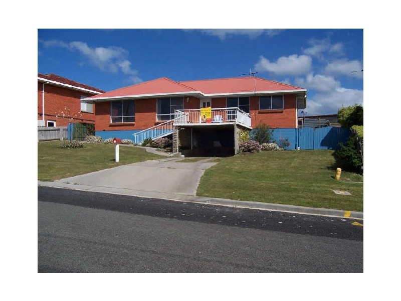 18 Homer Street, St Helens VIC 3285