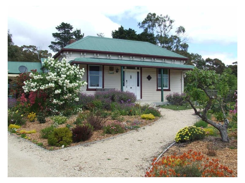29 Bayvista Rise, St Helens TAS 7216
