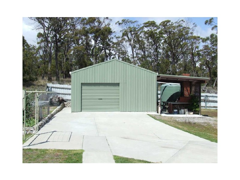 39 Coffey Court, Binalong Bay TAS 7216