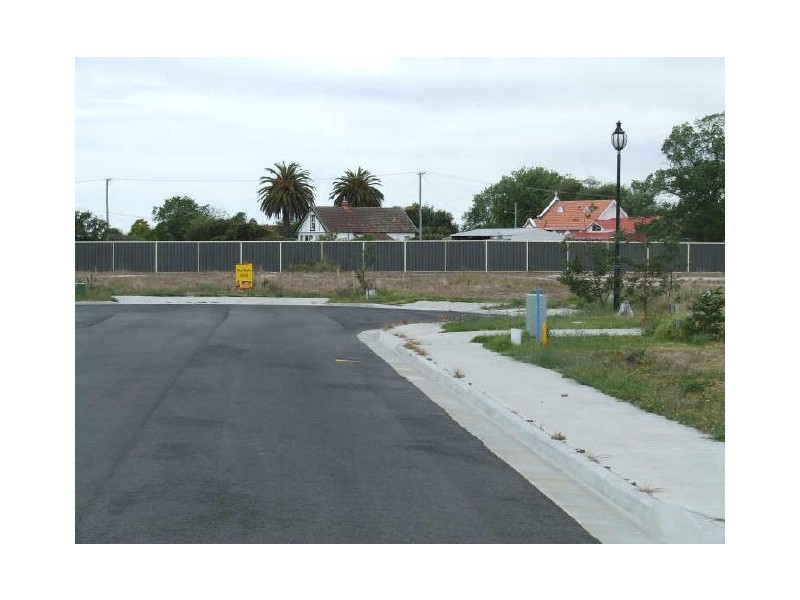 12 Alma Court, St Helens TAS 7216