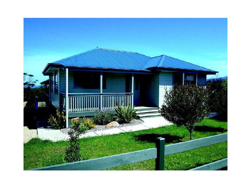 2 Pelican Court, Scamander TAS 7215