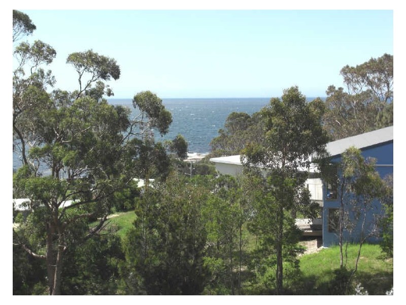 31 Highcrest Avenue, Binalong Bay TAS 7216