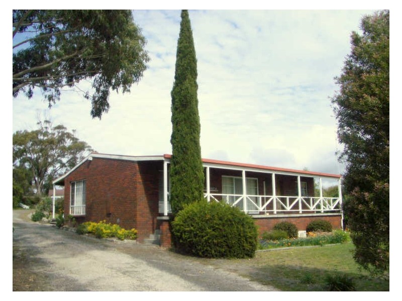 22 Beven Heights, Binalong Bay TAS 7216