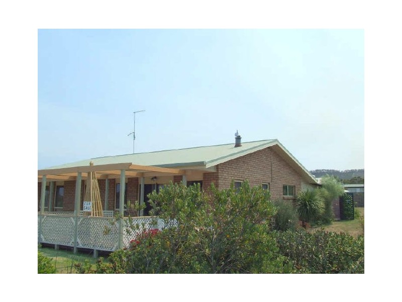 97 Tasman Highway, Beaumaris TAS 7215