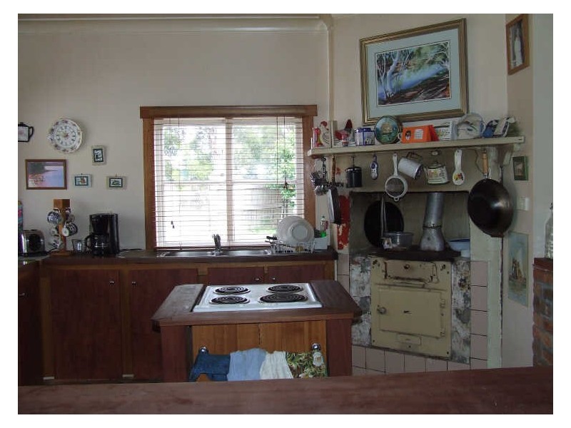 14 Medea Cove Esplanade, St Helens TAS 7216