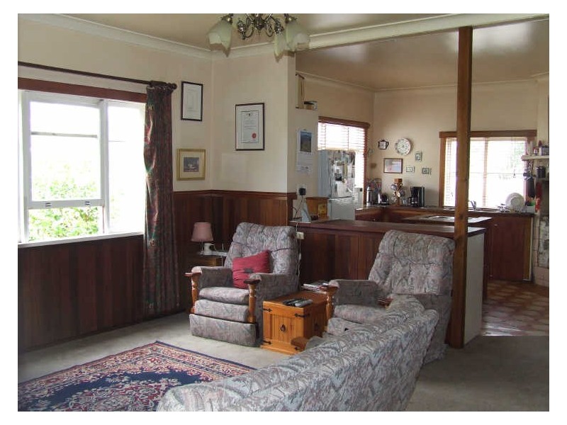 14 Medea Cove Esplanade, St Helens TAS 7216