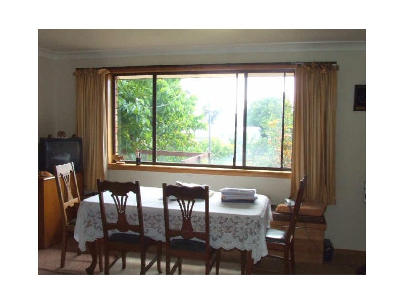 8 Doric Grove, St Helens TAS 7216