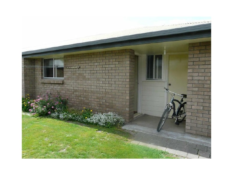1/18 Tully Street, St Helens TAS 7216