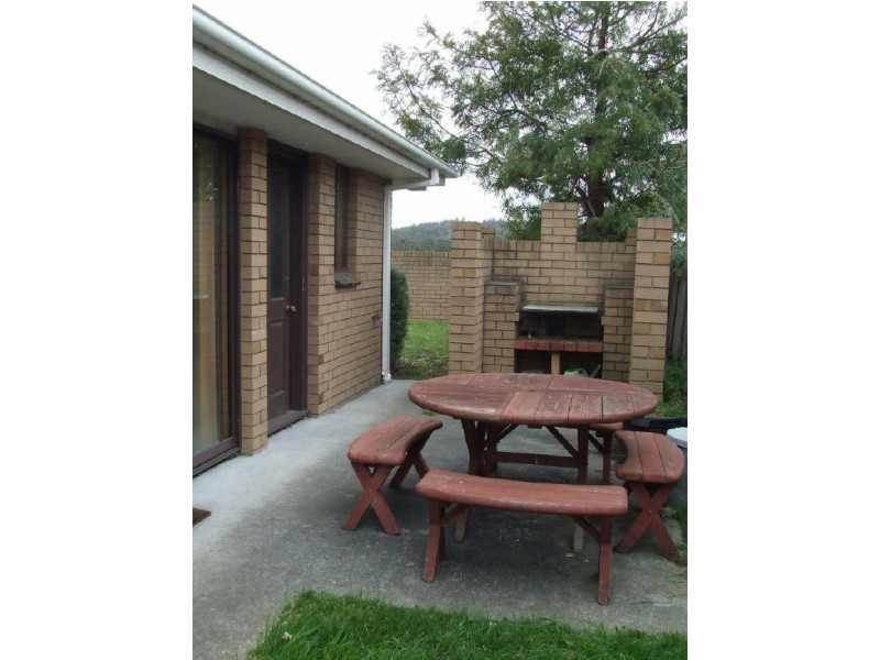 2/71 Tully Street, St Helens TAS 7216