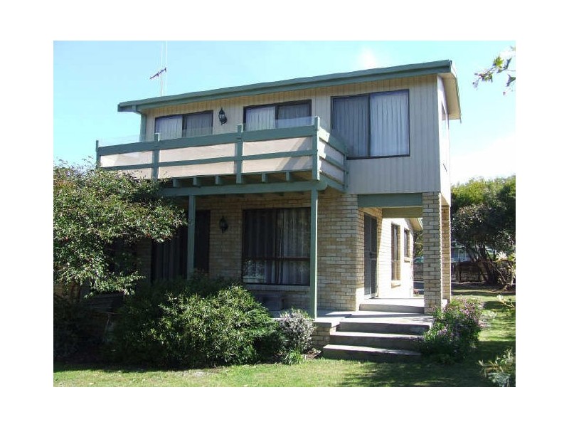 88 Tasman Highway, Akaroa TAS 7216