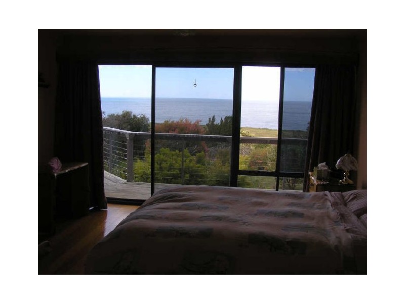 21424 Tasman Highway, Chain Of Lagoons TAS 7215