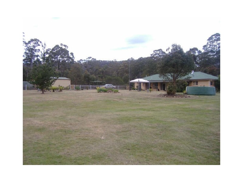 1 Eastern Creek Road, Scamander TAS 7215