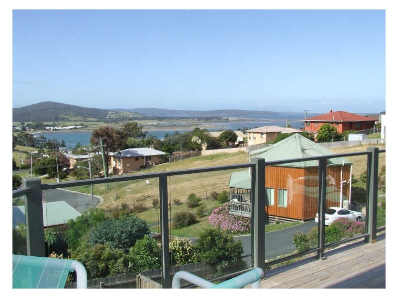 6 Douglas Court, St Helens TAS 7216