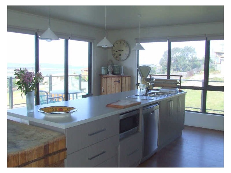 6 Douglas Court, St Helens TAS 7216