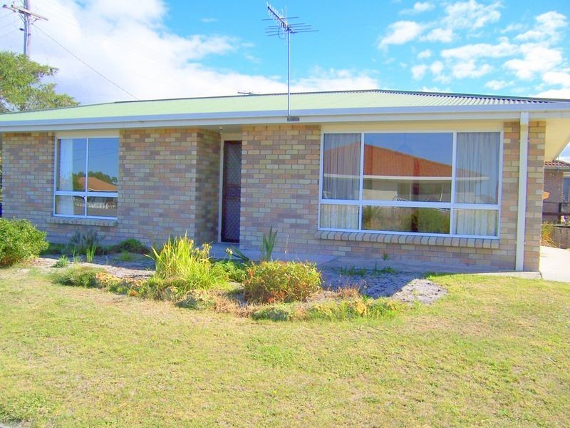 1/15 Telemon Street, St Helens TAS 7216