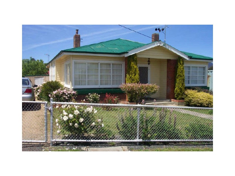 23 Cameron Street, St Marys TAS 7215