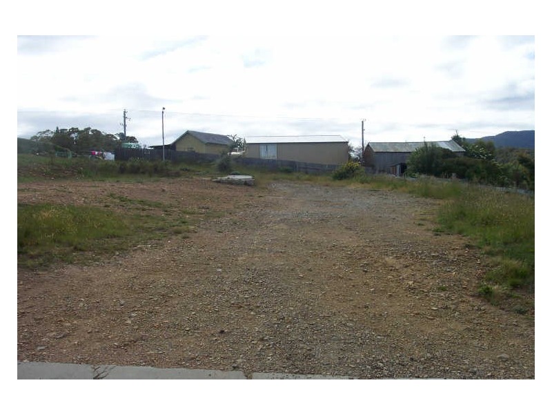 15 Clive Street, St Marys TAS 7215