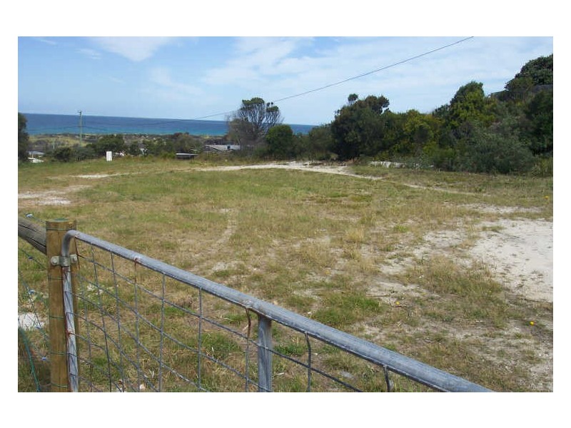 3 Steele Street, Scamander TAS 7215
