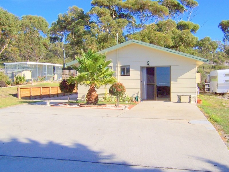 30 Scamander Avenue, Scamander TAS 7215