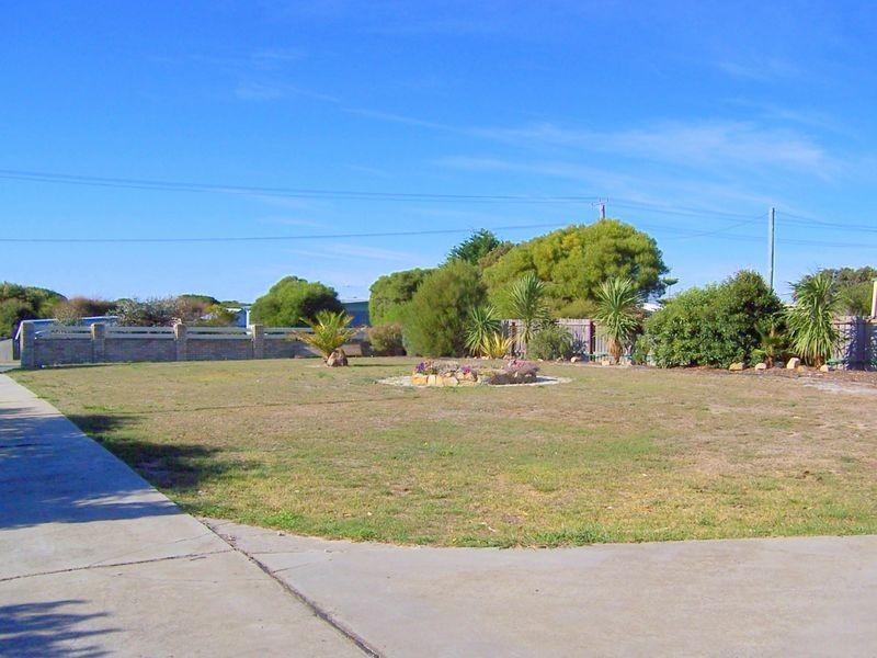 30 Scamander Avenue, Scamander TAS 7215