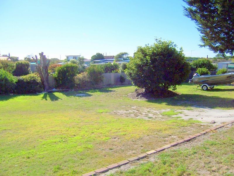 30 Scamander Avenue, Scamander TAS 7215