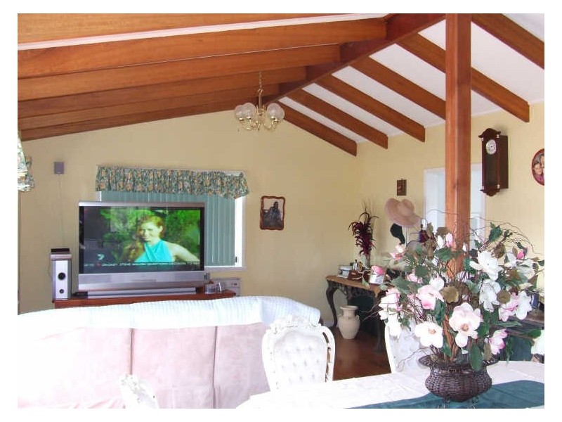 32 Tasman Highway, St Helens TAS 7216