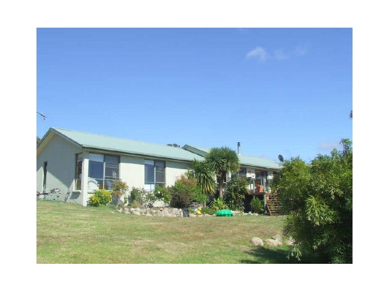 9 View Street, St Helens TAS 7216