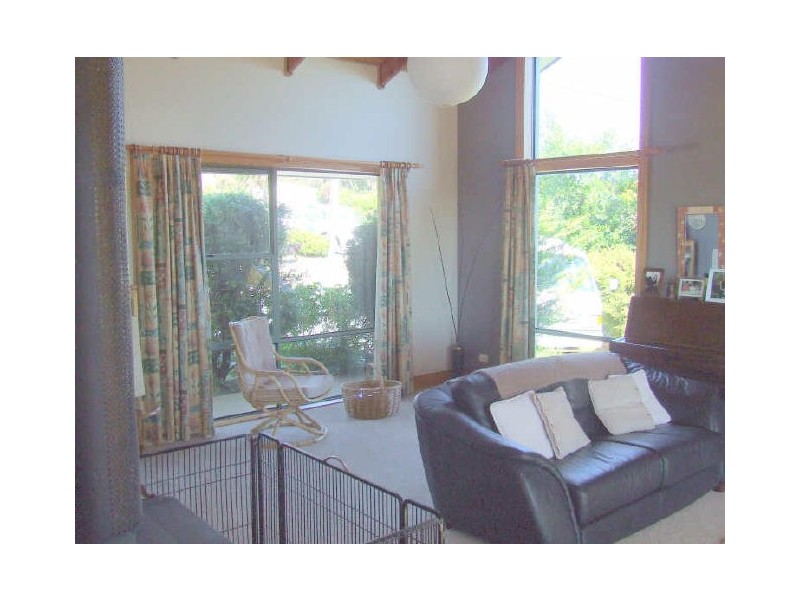 9 View Street, St Helens TAS 7216