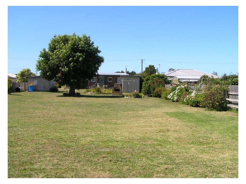 7 Grant Street, St Helens TAS 7216