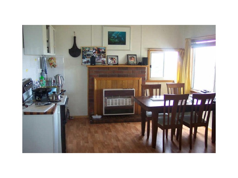 2 Dune Street, Scamander TAS 7215