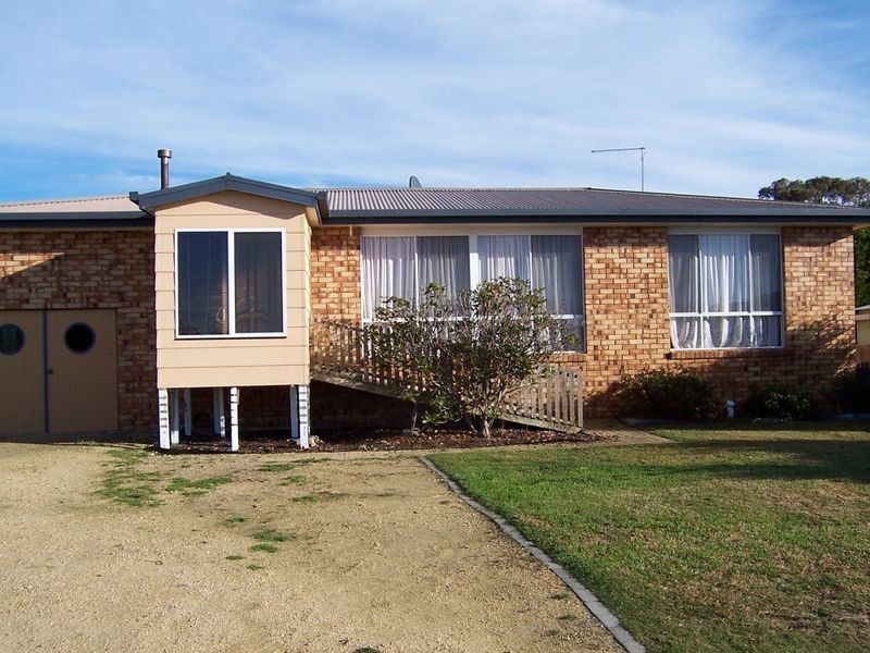 193 Tasman Highway, Beaumaris TAS 7215