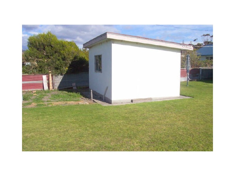 16 Dune Street, Scamander TAS 7215