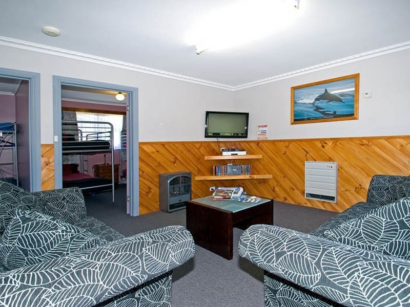 22 Tasman Highway “Homelea”, St Helens TAS 7216