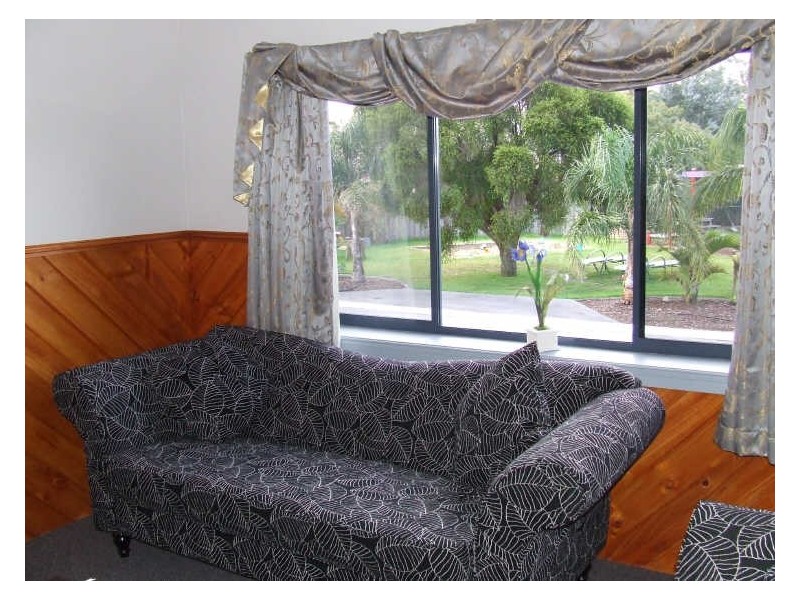 22 Tasman Highway “Homelea”, St Helens TAS 7216