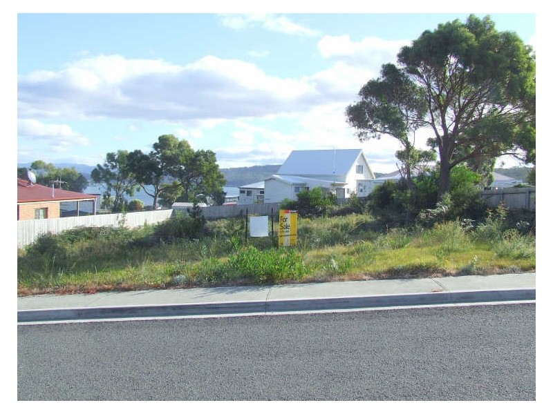 6 Cannell Place, Akaroa TAS 7216