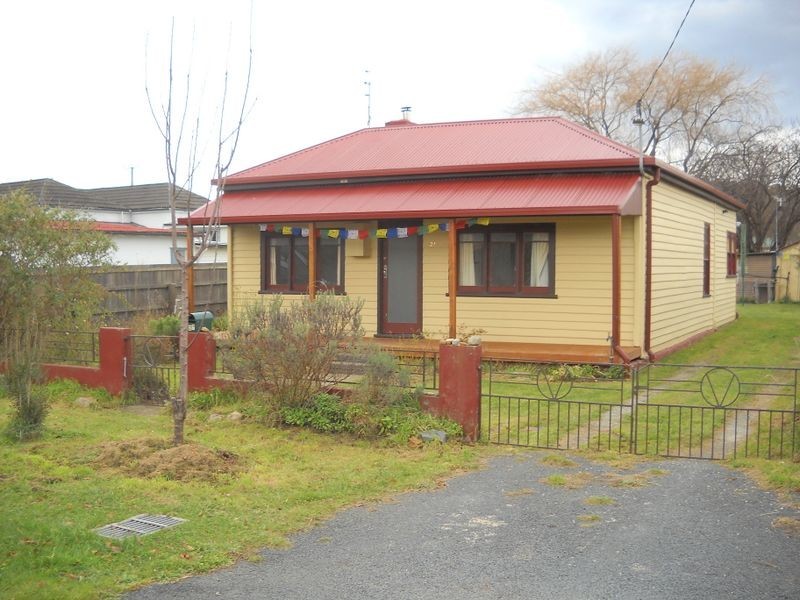27 Cameron Street, St Marys TAS 7215