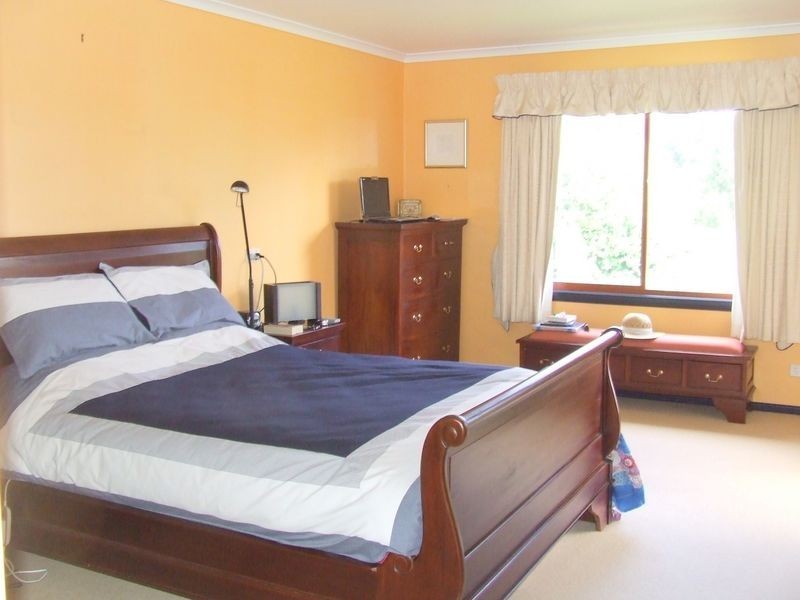 100 Parnella Drive, St Helens TAS 7216