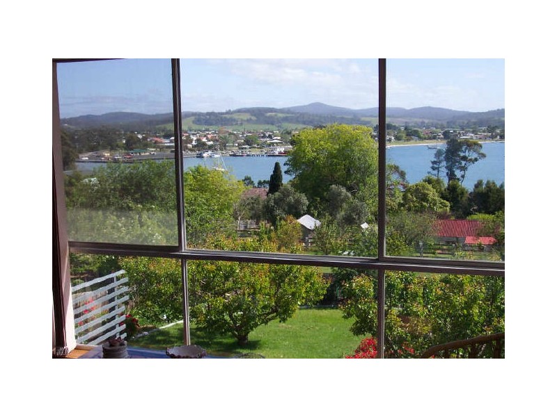 11 Homer Street, St Helens TAS 7216