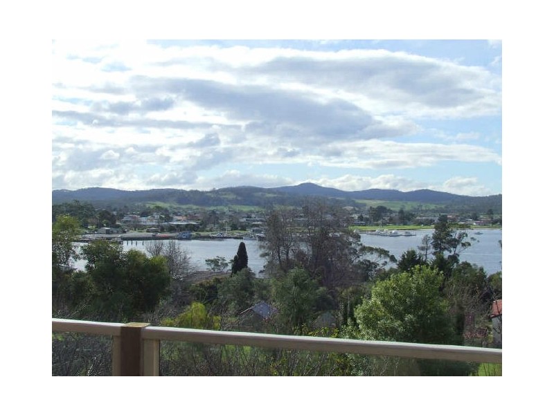 11 Homer Street, St Helens TAS 7216