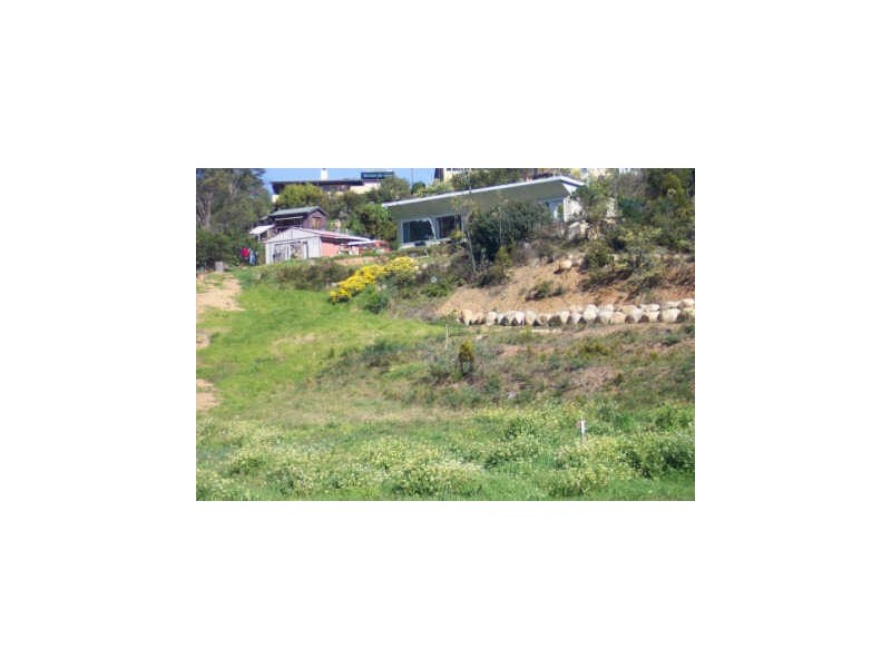 23 – 25 Bridge Esplanade, Scamander TAS 7215