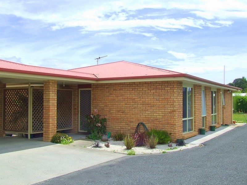 8B Tully Street, St Helens TAS 7216