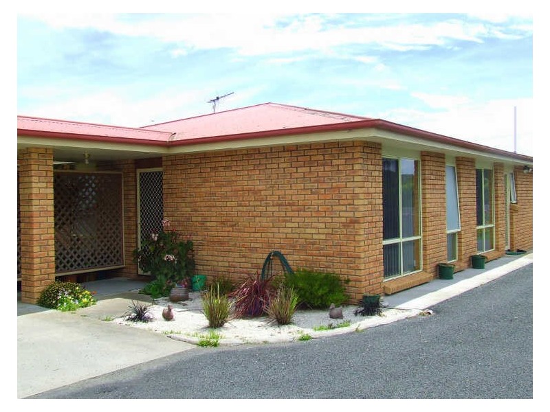 8B Tully Street, St Helens TAS 7216
