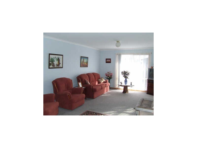 8B Tully Street, St Helens TAS 7216