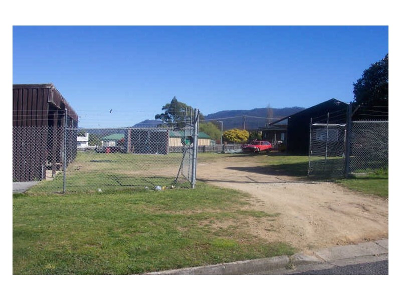 28 Cameron Street, St Marys TAS 7215
