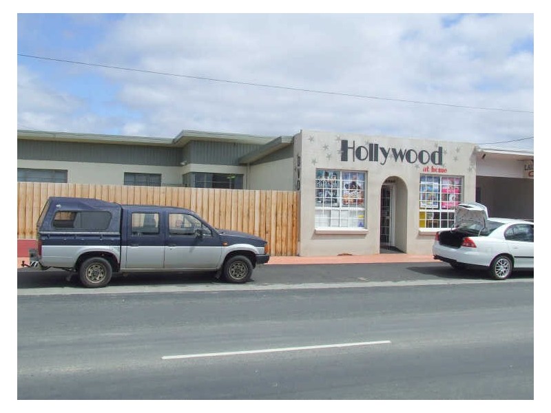 “Hollywood at Home”/25A Quail Street, St Helens TAS 7216