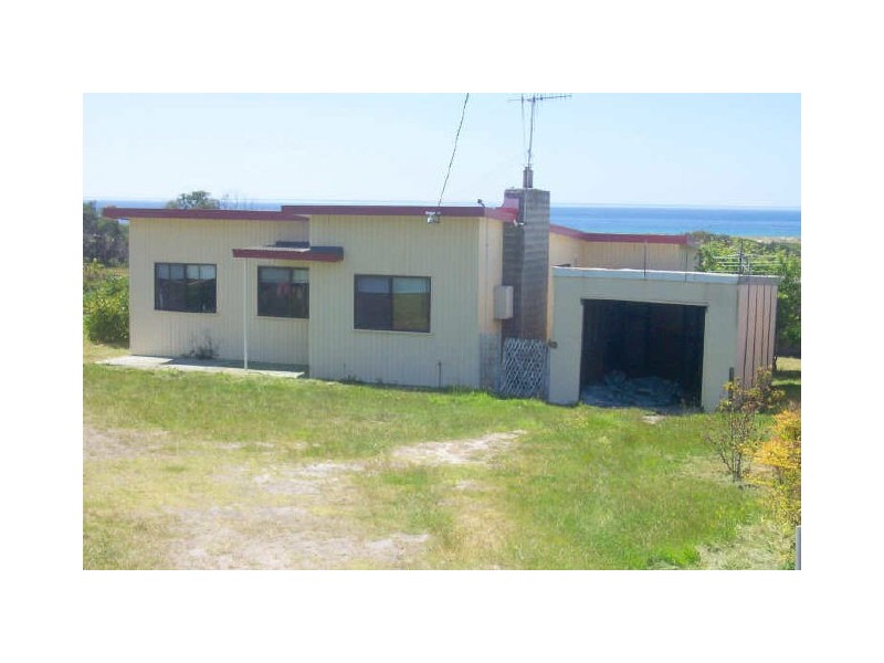 133 Scamander Avenue, Scamander TAS 7215
