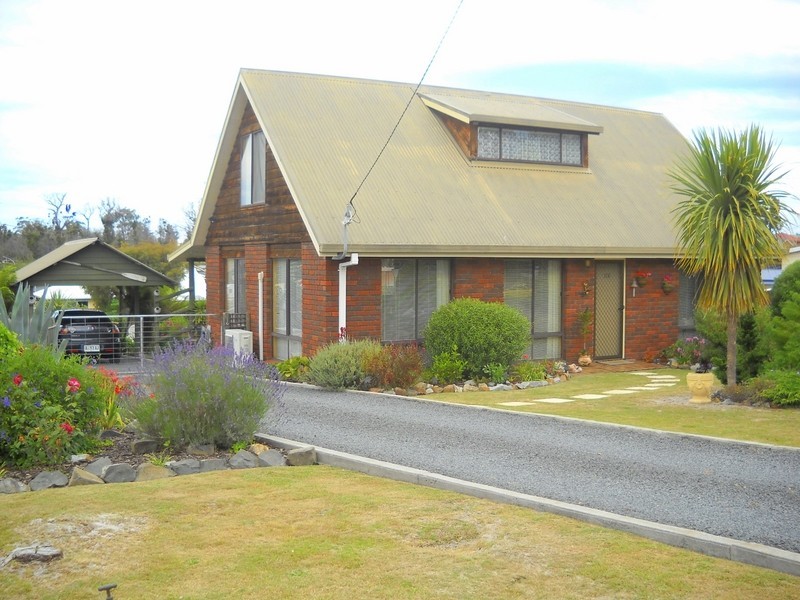 118 St Helens Point Road, Akaroa TAS 7216
