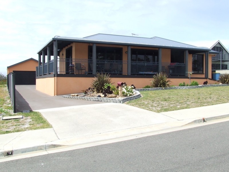 64 Parnella Drive, Stieglitz TAS 7216