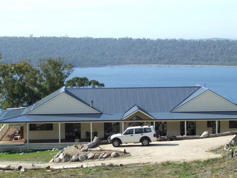 369 Binalong Bay Road, Binalong Bay TAS 7216