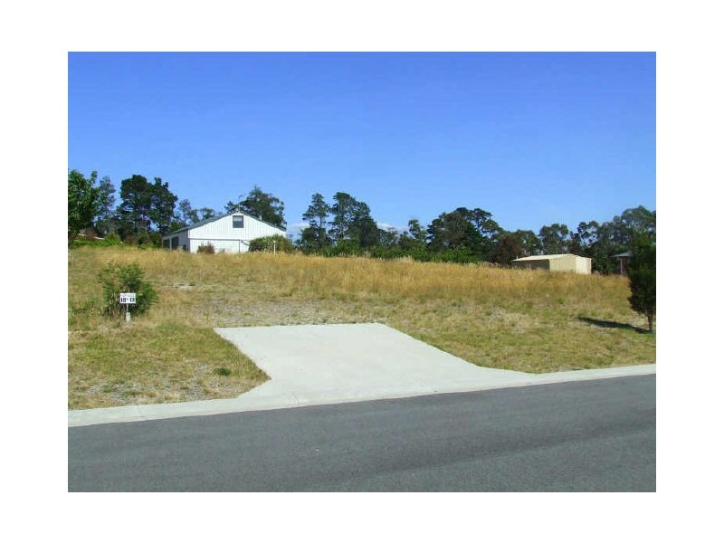 20 Bayvista Rise, St Helens TAS 7216